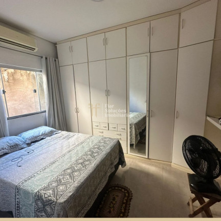 Imagem Casa com 3 Quartos à Venda, 190 m² em Jardim Jockey Club - Cuiabá Imagem Casa com 3 Quartos à Venda, 190 m² em Jardim Jockey Club - Cuiabá