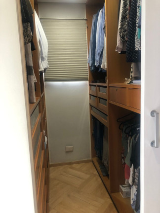Imagem Imóvel com 3 Quartos à Venda, 209 m² em Brooklin Paulista - São Paulo Imagem Imóvel com 3 Quartos à Venda, 209 m² em Brooklin Paulista - São Paulo