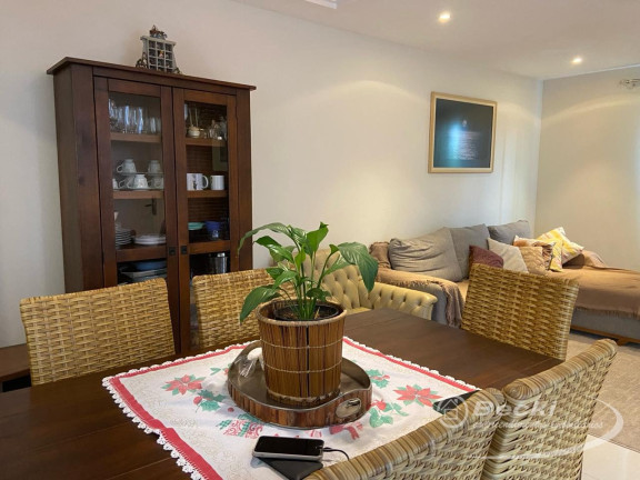 Imagem Casa com 3 Quartos à Venda, 149 m² em Costa E Silva - Joinville