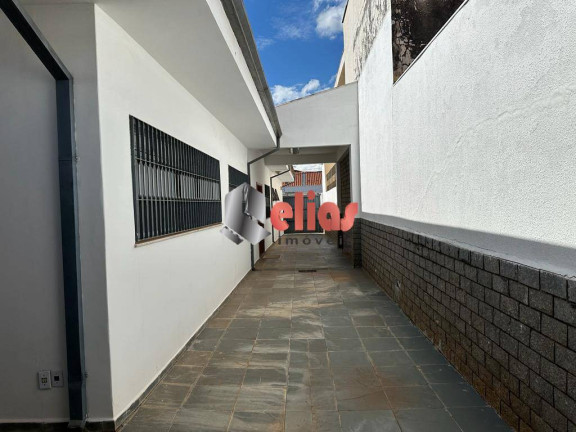 Imagem Casa com 3 Quartos à Venda, 320 m² em Vila Nova Santa Clara - Bauru Imagem Casa com 3 Quartos à Venda, 320 m² em Vila Nova Santa Clara - Bauru
