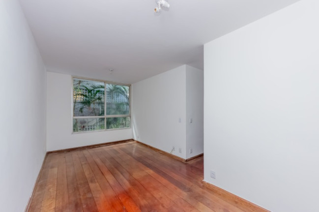 Imóvel com 3 Quartos à Venda, 62 m² em Santa Cecília - São Paulo