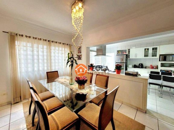 Imagem Casa com 3 Quartos à Venda, 202 m² em Jardim São Roque - Americana Imagem Casa com 3 Quartos à Venda, 202 m² em Jardim São Roque - Americana
