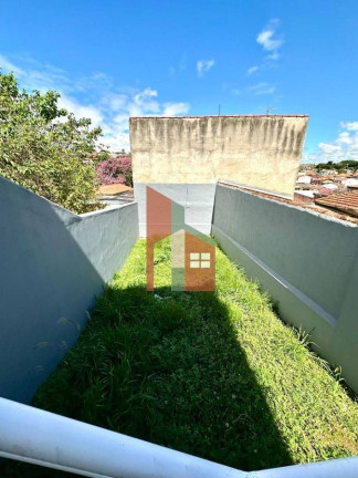 Imagem Sobrado com 3 Quartos à Venda, 130 m² em Jardim Alvinópolis - Atibaia