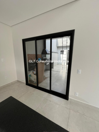 Imagem Casa com 3 Quartos à Venda, 45 m² em Jardins Do Império - Indaiatuba