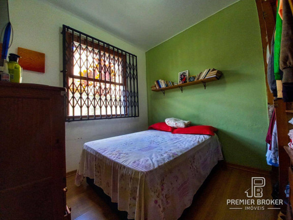 Imagem Casa com 4 Quartos à Venda, 221 m² em Bom Retiro - Teresópolis Imagem Casa com 4 Quartos à Venda, 221 m² em Bom Retiro - Teresópolis