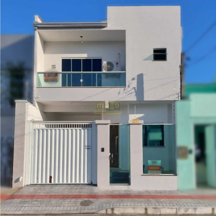 Casa com 3 Quartos à Venda, 195 m² em Centro - Balneário Camboriú