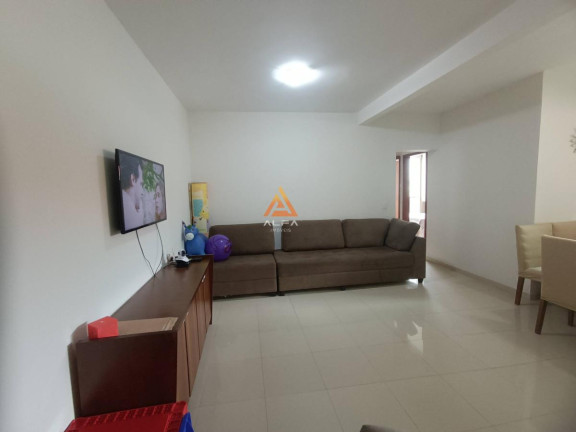 Apartamento com 2 Quartos à Venda, 77 m²