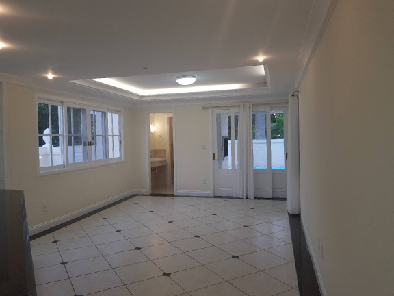 Imagem Casa com 4 Quartos à Venda, 226 m² em Jurerê Internacional - Florianópolis