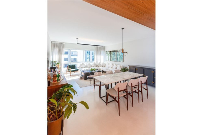 Imagem Apartamento com 2 Quartos à Venda, 117 m² em Itaim Bibi - São Paulo