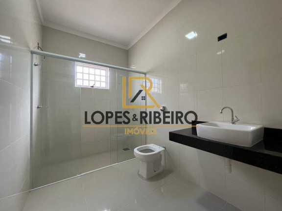 Imagem Casa com 5 Quartos à Venda, 390 m² em Centro - Botucatu