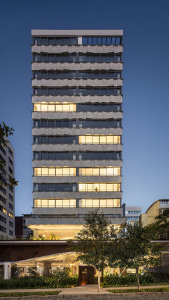 Apartamento com 3 Quartos à Venda, 160 m² em Petrópolis - Porto Alegre