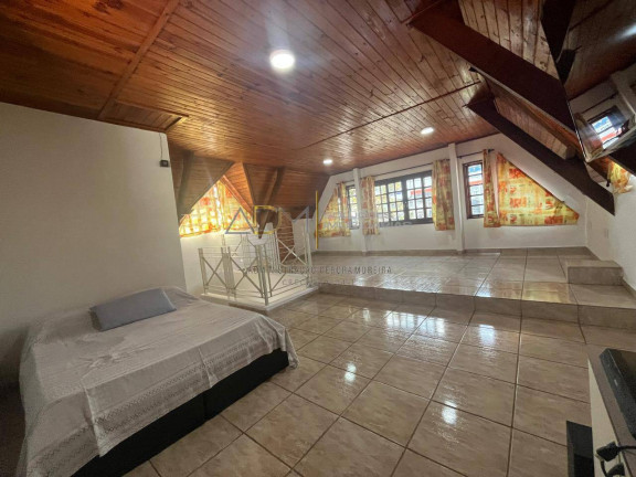 Imagem Casa com 4 Quartos para Alugar, 250 m² em Vila Nova Botucatu - Botucatu