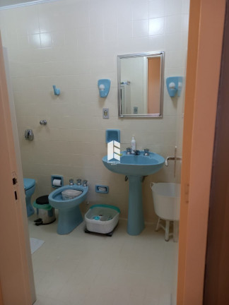 Imagem Apartamento com 2 Quartos à Venda, 115 m² em Centro - Santa Maria