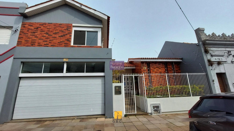 Imagem Casa com 4 Quartos à Venda, 320 m² em Centro - Rio Grande Imagem Casa com 4 Quartos à Venda, 320 m² em Centro - Rio Grande