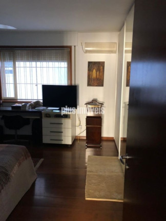 Imagem Casa com 3 Quartos à Venda, 467 m² em Jardim Paulista - São Paulo Imagem Casa com 3 Quartos à Venda, 467 m² em Jardim Paulista - São Paulo