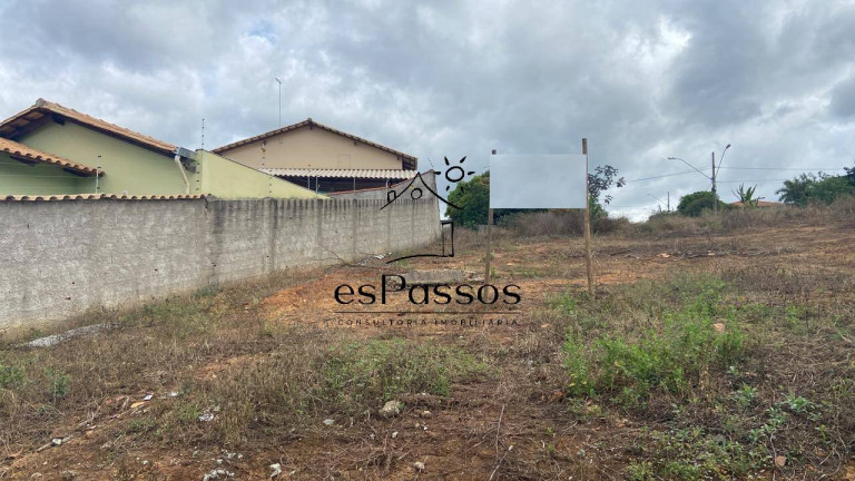 Terreno à Venda, 360 m² em Dona Suzana - Florestal