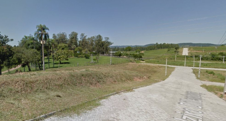 Terreno à Venda, 240 m² em Ideal - Taquara