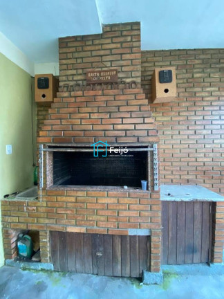 Imagem Casa com 3 Quartos à Venda, 180 m² em Restinga - Porto Alegre