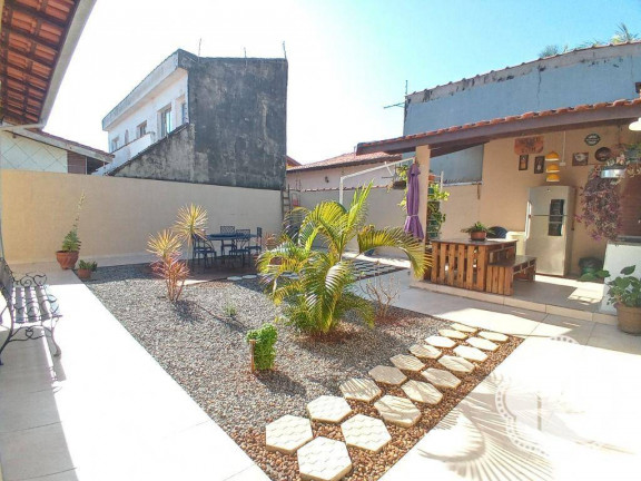 Imagem Casa com 3 Quartos à Venda, 119 m² em Jardim Regina - Itanhaém Imagem Casa com 3 Quartos à Venda, 119 m² em Jardim Regina - Itanhaém