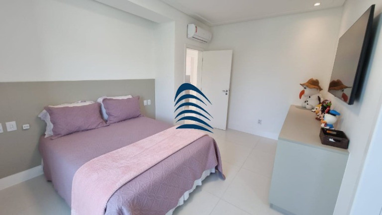 Imagem Casa com 6 Quartos à Venda, 341 m² em Guarajuba - Camaçari