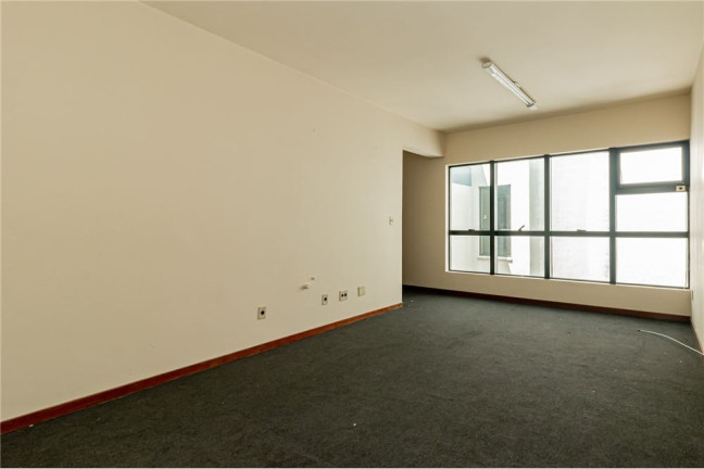 Imagem Sala Comercial à Venda, em Petrópolis - Porto Alegre Imagem Sala Comercial à Venda, em Petrópolis - Porto Alegre