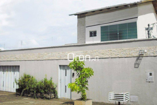 Sobrado com 5 Quartos à Venda, 288 m² em Parque Amazônia - Goiânia