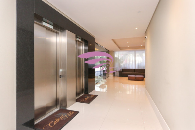 Imagem Imóvel com 3 Quartos à Venda, 111 m² em Bacacheri - Curitiba Imagem Imóvel com 3 Quartos à Venda, 111 m² em Bacacheri - Curitiba