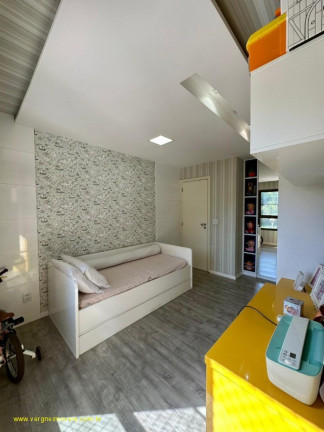 Imagem Imóvel com 4 Quartos à Venda, 155 m² em Pituaçu - Salvador Imagem Imóvel com 4 Quartos à Venda, 155 m² em Pituaçu - Salvador