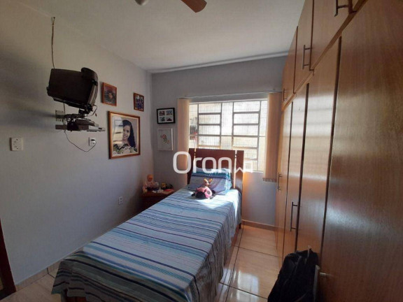 Imagem Casa com 4 Quartos à Venda, 186 m² em Setor Leste Universitário - Goiânia