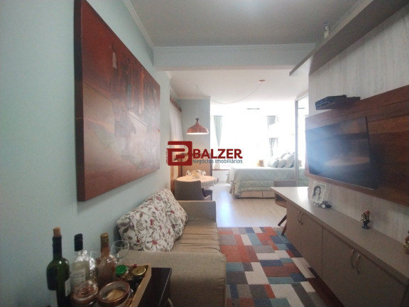 Imagem Apartamento com 1 Quarto à Venda, 47 m² em Centro - Florianópolis