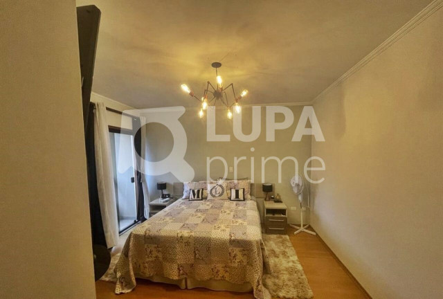 Imagem Casa com 3 Quartos à Venda, 195 m² em Vila Gustavo - São Paulo Imagem Casa com 3 Quartos à Venda, 195 m² em Vila Gustavo - São Paulo