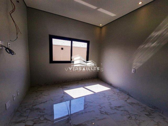 Imagem Casa com 3 Quartos à Venda, 230 m² em Aeroclube - Porto Velho