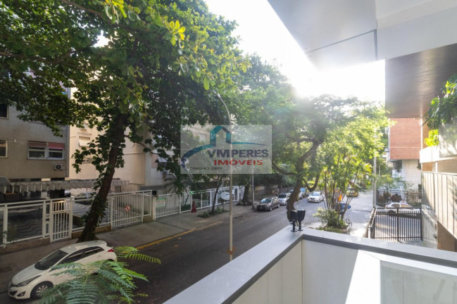 Imagem Apartamento com 1 Quarto à Venda, 62 m² em Ipanema - Rio De Janeiro Imagem Apartamento com 1 Quarto à Venda, 62 m² em Ipanema - Rio De Janeiro
