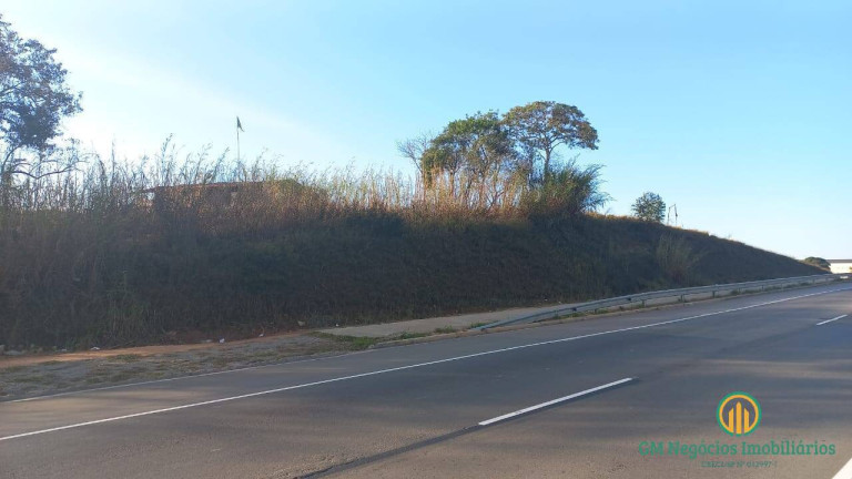 Imagem Terreno à Venda, 56.500 m² em Chácara Remanso (caucaia Do Alto) - Cotia Imagem Terreno à Venda, 56.500 m² em Chácara Remanso (caucaia Do Alto) - Cotia