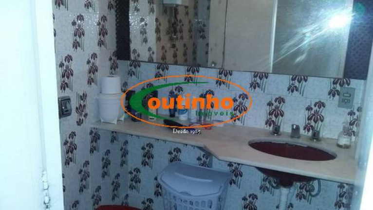 Imagem Apartamento com 4 Quartos à Venda, 153 m² em Tijuca - Rio De Janeiro Imagem Apartamento com 4 Quartos à Venda, 153 m² em Tijuca - Rio De Janeiro