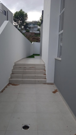 Imagem Casa com 3 Quartos à Venda, 245 m² em Pedra Branca - Palhoça Imagem Casa com 3 Quartos à Venda, 245 m² em Pedra Branca - Palhoça