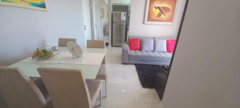 Imagem Imóvel com 2 Quartos à Venda, 63 m² Imagem Imóvel com 2 Quartos à Venda, 63 m²