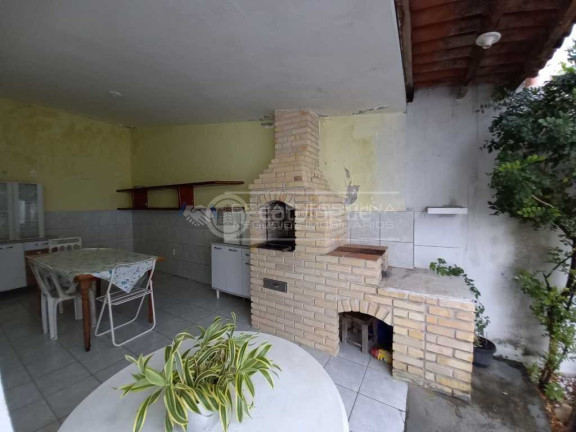 Imagem Casa com 4 Quartos à Venda, 360 m² em Neópolis - Natal