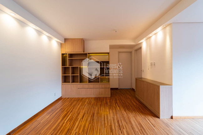 Imagem Apartamento com 2 Quartos à Venda, 61 m² em Jardim Prudência - São Paulo