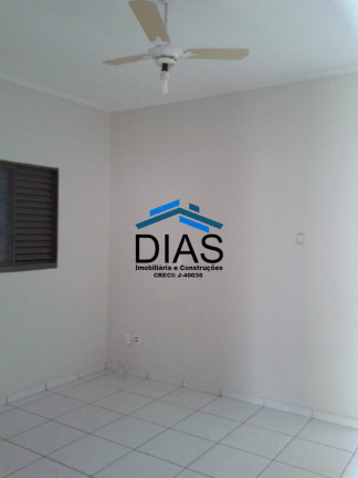 Imagem Casa com 2 Quartos à Venda, 255 m² em Jardim Santa Júlia (vila Xavier) - Araraquara Imagem Casa com 2 Quartos à Venda, 255 m² em Jardim Santa Júlia (vila Xavier) - Araraquara