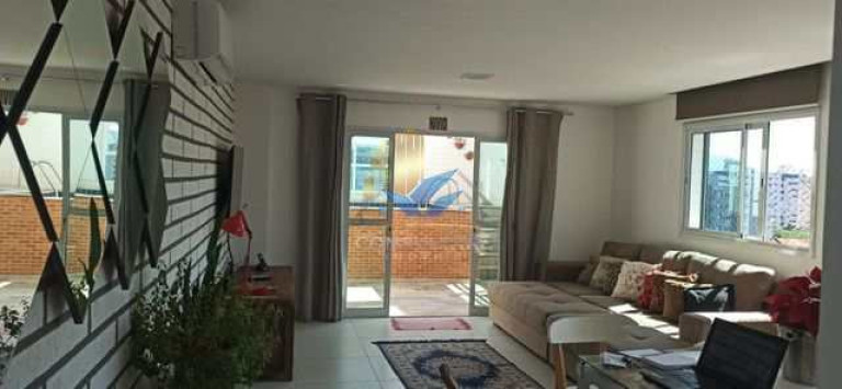 Imagem Cobertura com 3 Quartos à Venda, 208 m² em Marapé - Santos