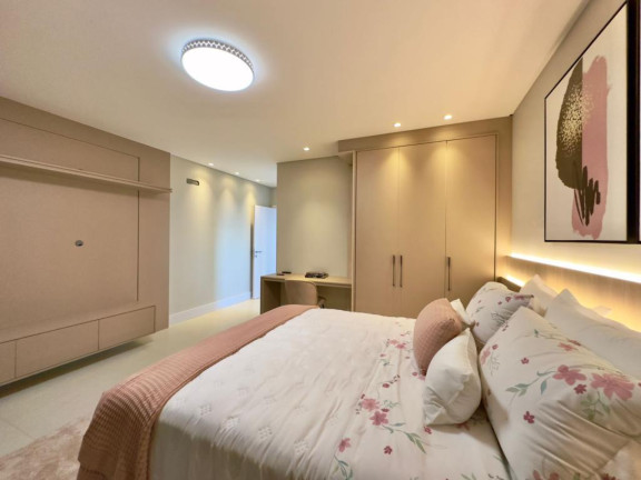 Imagem Casa com 5 Quartos à Venda, 427 m² em -- - Xangri-la