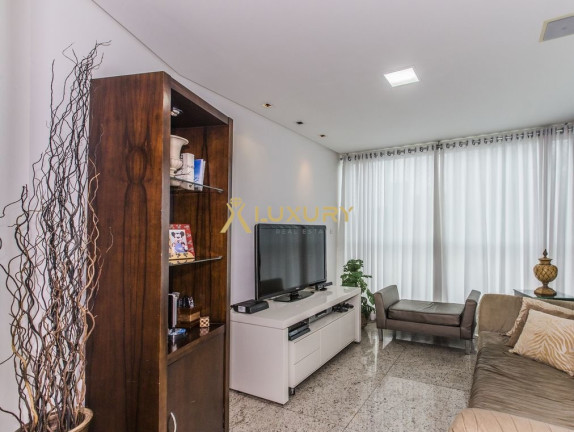 Imagem Imóvel com 3 Quartos à Venda, 135 m² em Santo Antônio - Belo Horizonte