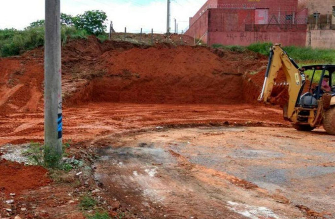 Imagem Terreno à Venda, 250 m² em Jardim Santa Paulina - Bragança Paulista Imagem Terreno à Venda, 250 m² em Jardim Santa Paulina - Bragança Paulista
