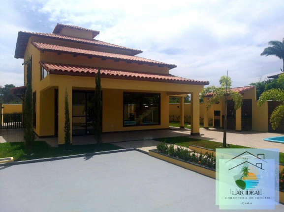 Casa com 4 Quartos à Venda, 450 m² em Caravelas - Búzios