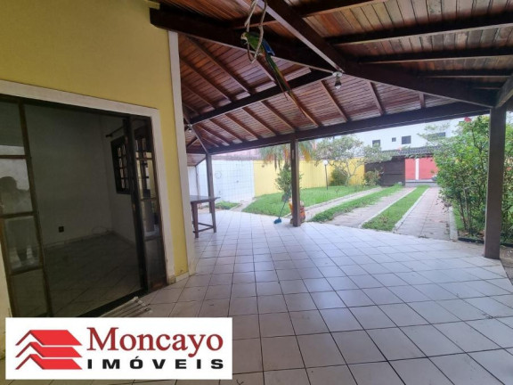 Imagem Sobrado com 3 Quartos à Venda, 300 m² em Martim De Sá - Caraguatatuba Imagem Sobrado com 3 Quartos à Venda, 300 m² em Martim De Sá - Caraguatatuba