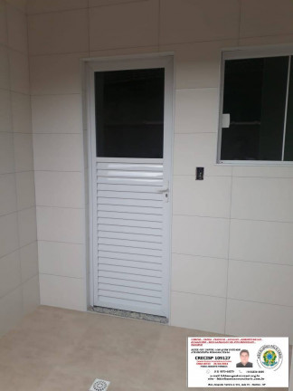 Imagem Casa com 2 Quartos à Venda, 90 m² em Marapé - Santos