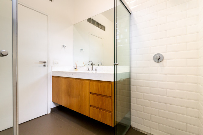 Imagem Casa com 4 Quartos à Venda, 301 m² em Alto Da Lapa - São Paulo Imagem Casa com 4 Quartos à Venda, 301 m² em Alto Da Lapa - São Paulo
