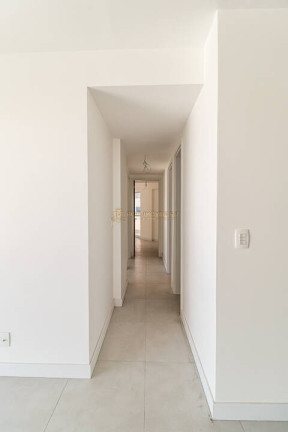 Imagem Apartamento com 4 Quartos à Venda, 179 m² em Lagoa - Rio De Janeiro Imagem Apartamento com 4 Quartos à Venda, 179 m² em Lagoa - Rio De Janeiro