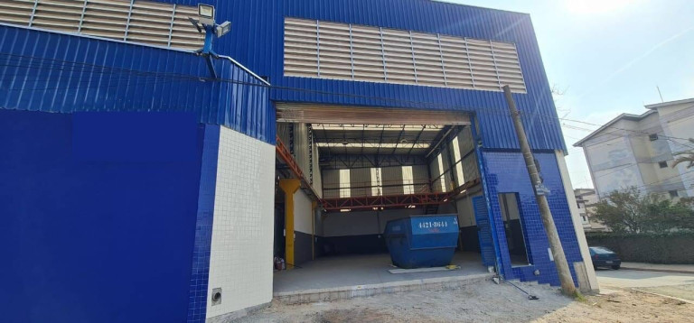 Galpão para Alugar, 250 m² em Jardim Stetel - Santo André